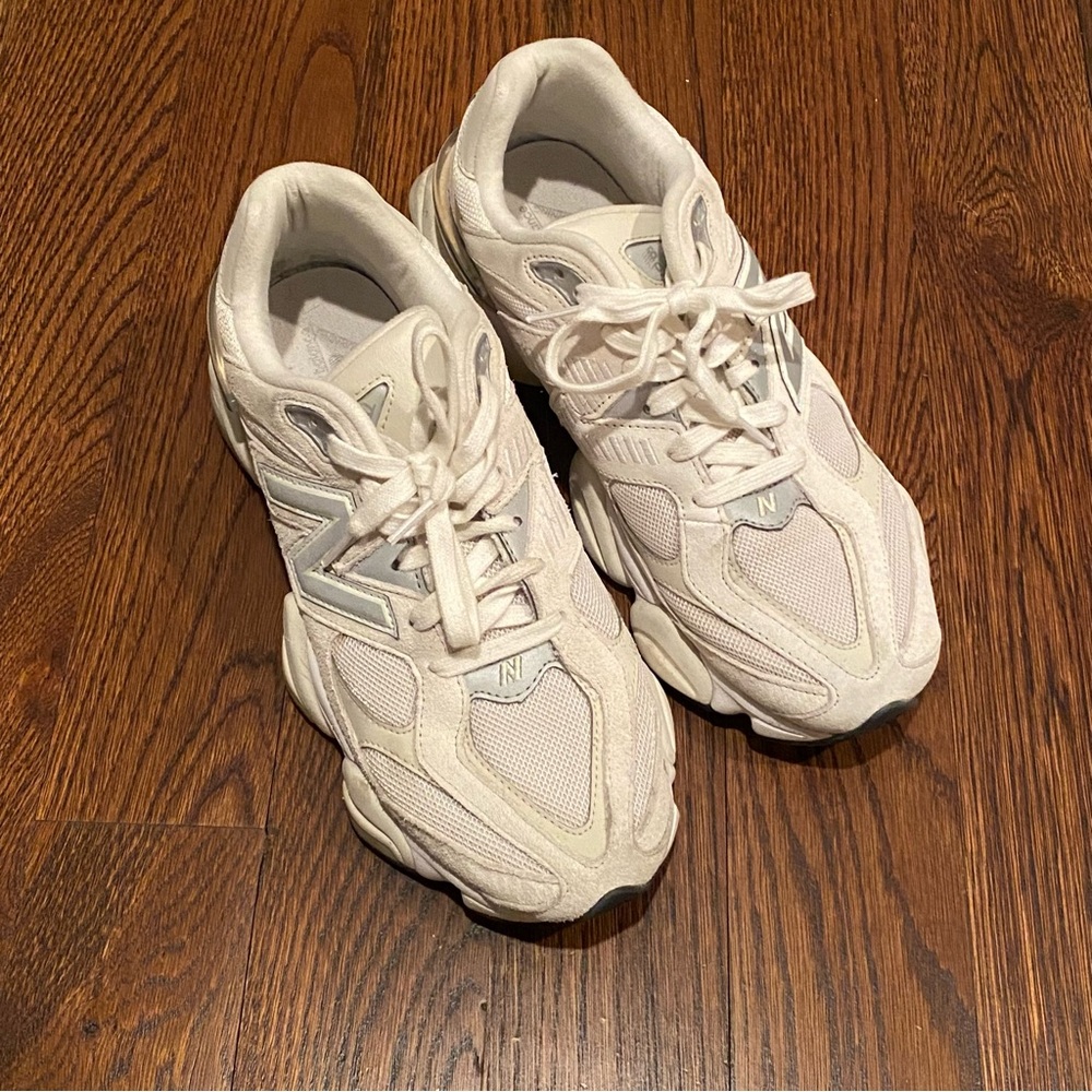 New Balance 9060 sneakers in the W-10.5 M-9
